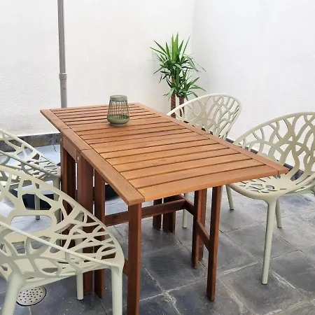 Patio By The Sea Apartmán